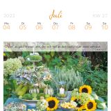 Stimmungsbild zu Wo Himmel und Erde sich berühren 2022 - Postkartenkalender mit 53 Gartenmotiven